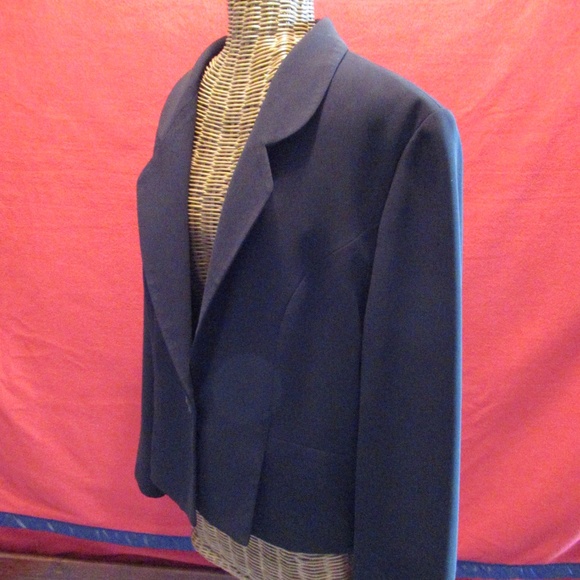 Henry Lee Women's Black Blazer - Picture 2 of 11